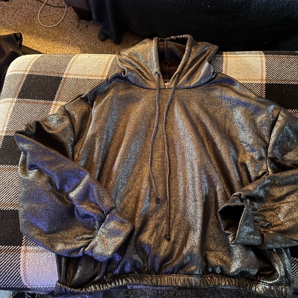 Metallic Hoodie- Madden Girl size 1x